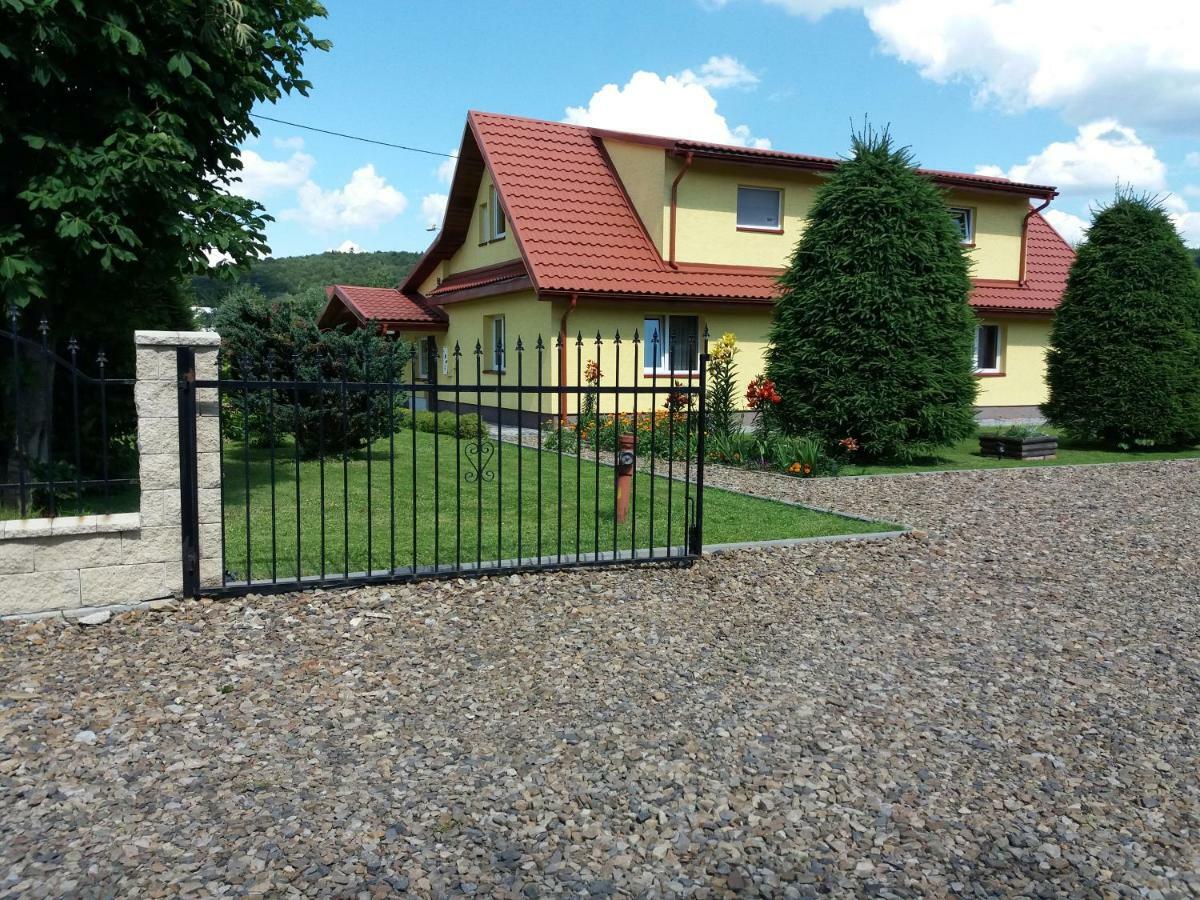 Villa Olszanka Ustrzyki Dolne Exterior foto